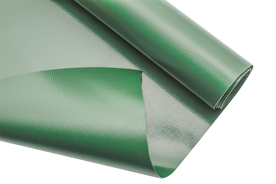 Feuille de couverture de bâche en PVC résistante verte renforcée faite sur commande de bâche de vinyle avec la bâche de camion de PVC d'oeillet