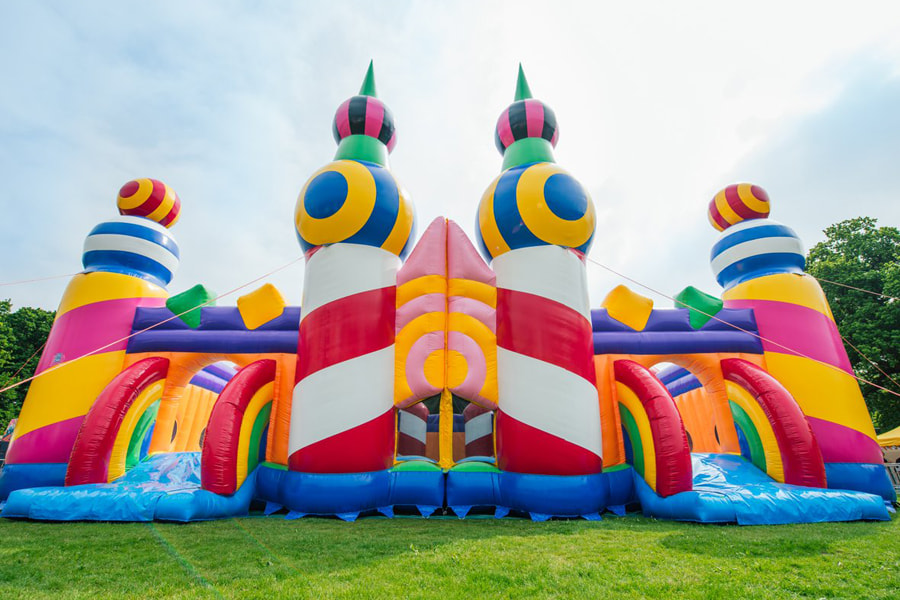 Château sautant d'enfants de haute qualité, jouets gonflables commerciaux pour le tissu gonflable de jouet de PVC de partie